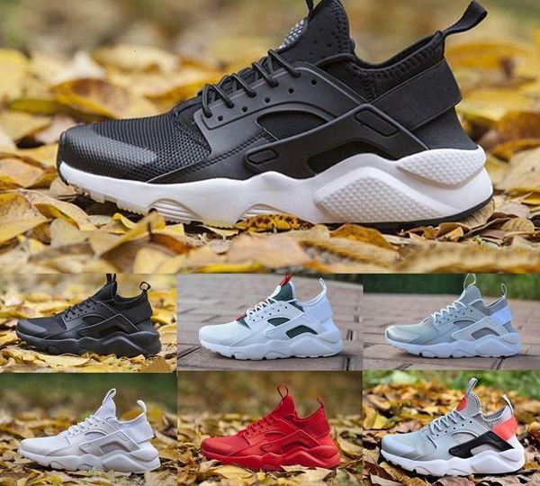 2019 new ultra huarache 4.0 4 iv classical triple white black blue running shoes men women huaraches sports sneaker trainers shoe 36-45
2019 new ultra huarache 4.0 4 iv classical triple white black blue running shoes men women huaraches sports sneaker trainers shoe 36-45