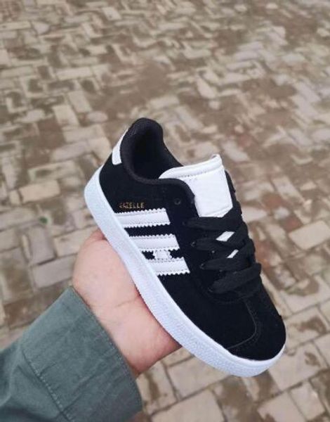 fashion kids gazelles boys girls shoe for baby parent child children samba trainers sneaker outdoor designer children's shoes, Black
fashion kids gazelles boys girls shoe for baby parent child children samba trainers sneaker outdoor designer children's shoes, Black