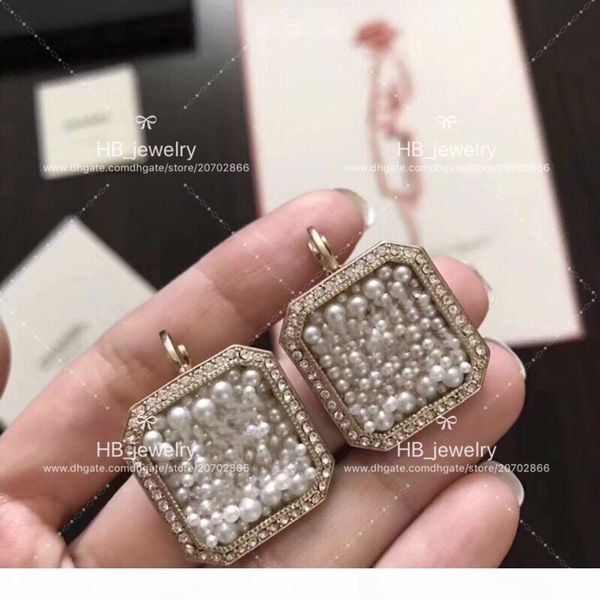popular fashion brand high version square pearl designer earrings for lady design women party wedding luxury jewelry for bride with box, Golden;silver
popular fashion brand high version square pearl designer earrings for lady design women party wedding luxury jewelry for bride with box, Golden;silver