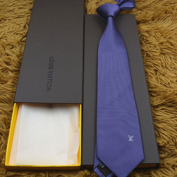 

Высококачественный шелковый дизайнерский галстук мужской повседневной одежды 8