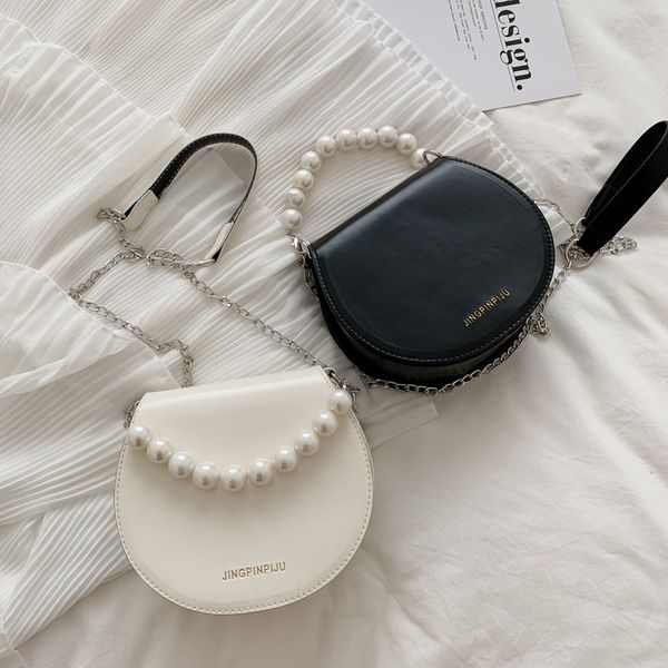 mini bag women's new spring and summer pearl messenger bag western style one-shoulder chain saddle
mini bag women's new spring and summer pearl messenger bag western style one-shoulder chain saddle