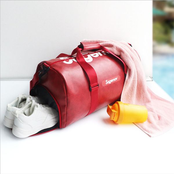 new fashion sports travel bag with large capacity and necessary articles for sports travel
new fashion sports travel bag with large capacity and necessary articles for sports travel