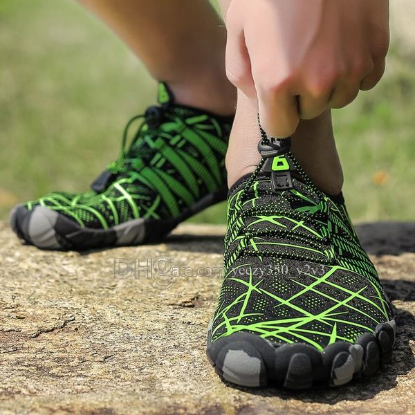 горячая продажа мода мужская обувь mesh дышащие кроссовки walking мужчины обувь новая комфортная легкие кроссовки d-200301098
горячая продажа мода мужская обувь mesh дышащие кроссовки walking мужчины обувь новая комфортная легкие кроссовки d-200301098