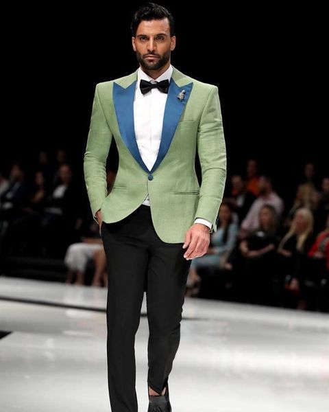 classic style one button groom tuxedos peak lapel men suits wedding/prom/dinner man blazer (jacket+pants+tie) w275, Black;gray
classic style one button groom tuxedos peak lapel men suits wedding/prom/dinner man blazer (jacket+pants+tie) w275, Black;gray