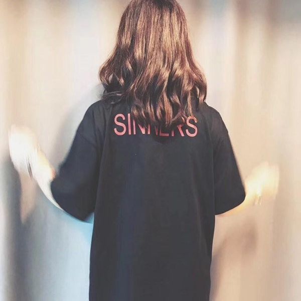 18ss sinners cotton letter printing logo t-shirt fashion men women couple tee hfwptx012, White;black
18ss sinners cotton letter printing logo t-shirt fashion men women couple tee hfwptx012, White;black