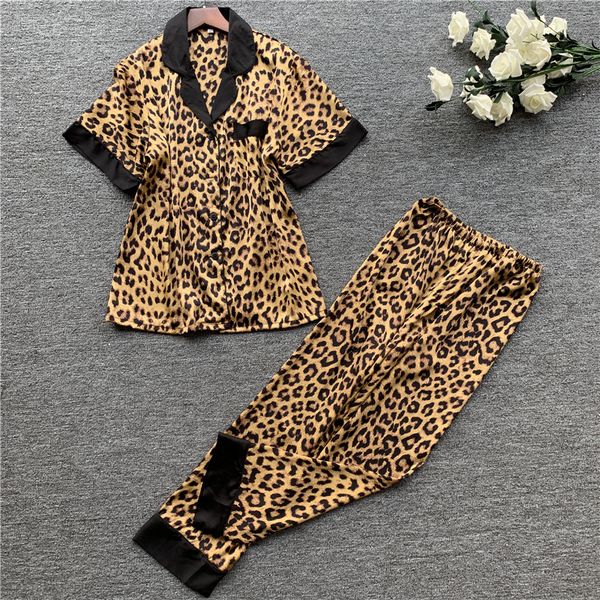 2019 spring summer women pajama sets with pants leopard print satin homewear pijama silk pyjama nightsuit thin sleepwear, Black;red
2019 spring summer women pajama sets with pants leopard print satin homewear pijama silk pyjama nightsuit thin sleepwear, Black;red