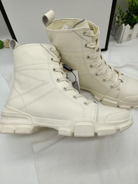 short boots ladies international brand designer luxury fashion new high-shoes black white 35-40 yards wholesale ing
short boots ladies international brand designer luxury fashion new high-shoes black white 35-40 yards wholesale ing