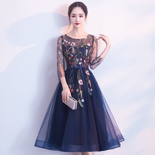 brand floral short cheongsam embroidery qipao women traditional chinese dress oriental style dresses robe longue chinoise, Red
brand floral short cheongsam embroidery qipao women traditional chinese dress oriental style dresses robe longue chinoise, Red