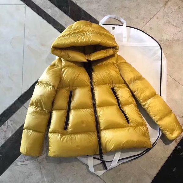 2020 новые женские зимние пальто женские пуховики femme открытый пуховик повседневная дизайнерская куртка зимние пальто роскошные женские па, Black 
2020 новые женские зимние пальто женские пуховики femme открытый пуховик повседневная дизайнерская куртка зимние пальто роскошные женские па, Black