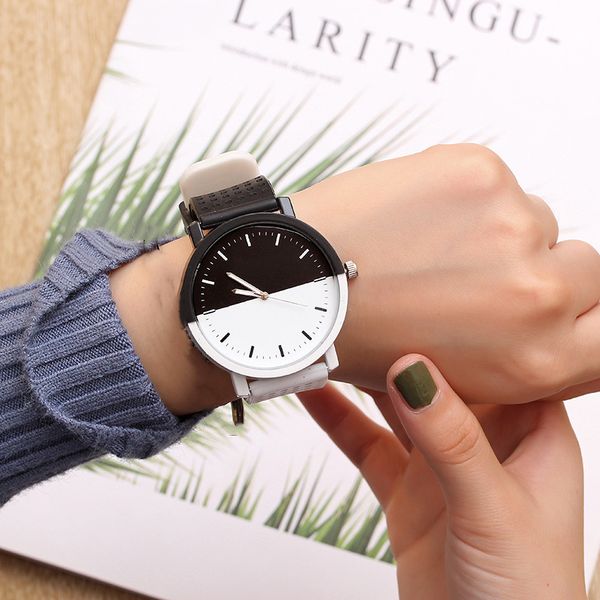 fashion women bracelet watch simple ladies wrist watch casual leather dress clock quartz wristwatch, Slivery;brown
fashion women bracelet watch simple ladies wrist watch casual leather dress clock quartz wristwatch, Slivery;brown