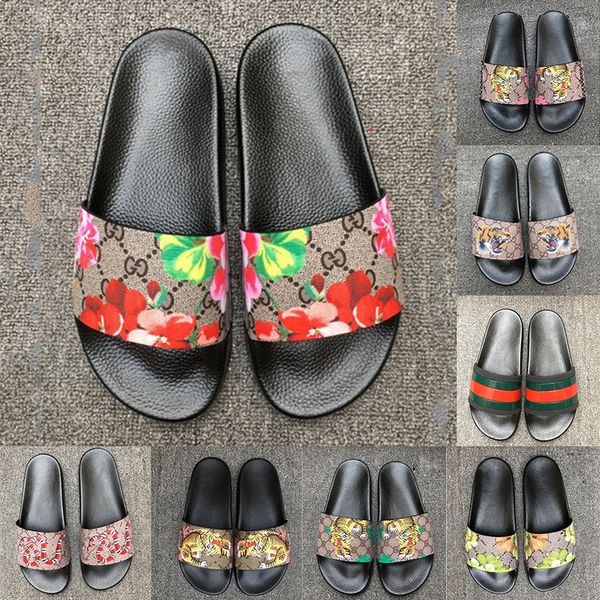 2018 Mens Designer Sandals Causal Rubber Summer Luxury Slippers Fashion Wide Flat Slippery Slides Slipper Flip Flop Size 36-45
2018 Mens Designer Sandals Causal Rubber Summer Luxury Slippers Fashion Wide Flat Slippery Slides Slipper Flip Flop Size 36-45