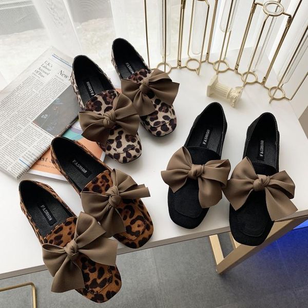 luxury black leopard suede flat shoes women chic square toe slip on girl loafers butterfly-knot cozy shoes soft rubber heels
luxury black leopard suede flat shoes women chic square toe slip on girl loafers butterfly-knot cozy shoes soft rubber heels