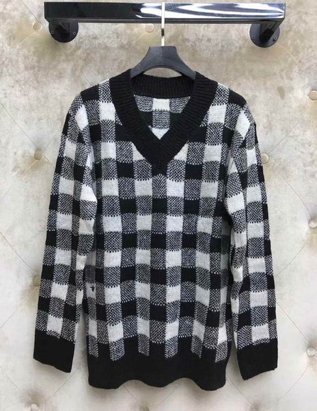 autumn winter women pullover sweater designer plaid women's women sweater women luxury long sleeve v-neck shirt, White;black
autumn winter women pullover sweater designer plaid women's women sweater women luxury long sleeve v-neck shirt, White;black