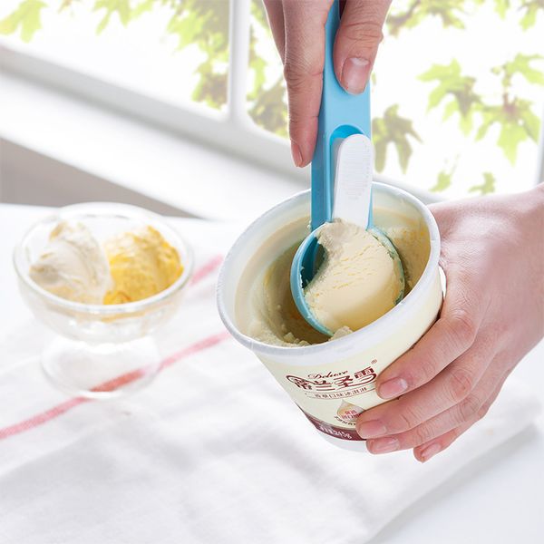1646 plastic ice cream scoop ice cream ice cream dig the ball fruits scoop scoop assorted cold dishes tool
1646 plastic ice cream scoop ice cream ice cream dig the ball fruits scoop scoop assorted cold dishes tool