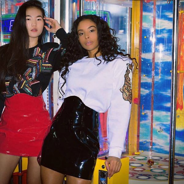 2019 new style europe america autumn winter mature women glitter pu black red buttock leather high street wear skirts
2019 new style europe america autumn winter mature women glitter pu black red buttock leather high street wear skirts