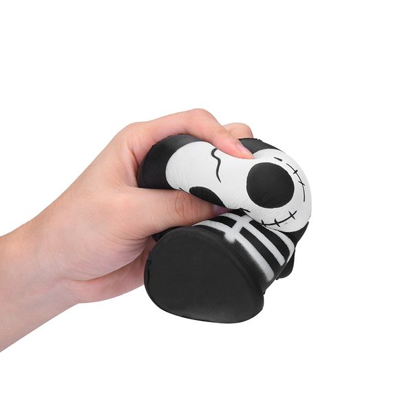 simulation skull man slow rebound toy skulll scented squishies slow rising kids funny toys stress relief hop props l108
simulation skull man slow rebound toy skulll scented squishies slow rising kids funny toys stress relief hop props l108
