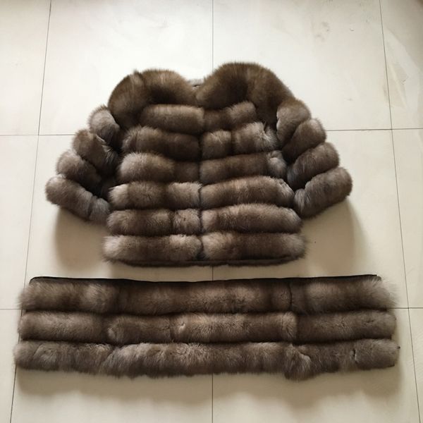2018 100% natural fur high quitaly fur coat coat sleeve and hood and down all can be remove, Black
2018 100% natural fur high quitaly fur coat coat sleeve and hood and down all can be remove, Black