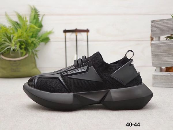 Calçado de corrida vapormax008