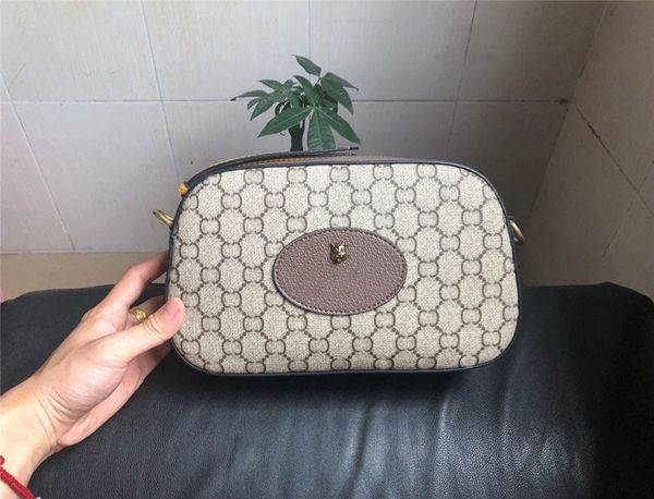 classic backpack, shoulder or waist bag, brown.tiger head camera bag, available in a variety of sizes
classic backpack, shoulder or waist bag, brown.tiger head camera bag, available in a variety of sizes