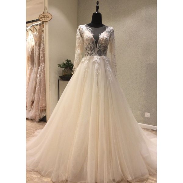 sheer neck winter long sleeve wedding dresses with sweep train lace applique a line wedding dress tiered tulle vestidos de noiva, White
sheer neck winter long sleeve wedding dresses with sweep train lace applique a line wedding dress tiered tulle vestidos de noiva, White