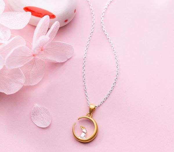 authentic 100% real. 925 sterling silver fine jewelry golden rabbit sitting on the moon crescent pendant necklace animalgtlx1767
authentic 100% real. 925 sterling silver fine jewelry golden rabbit sitting on the moon crescent pendant necklace animalgtlx1767