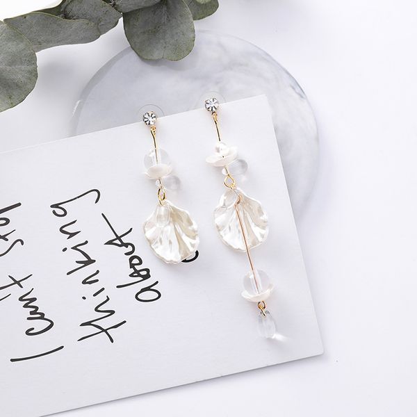 2019 fashion water drop shell flower asymmetric women earrings contracted long vintage temperament drop earrings, Silver
2019 fashion water drop shell flower asymmetric women earrings contracted long vintage temperament drop earrings, Silver