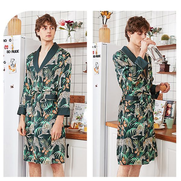 men robe men's silk robe bathrobe men's section sleepwear silk long-sleeved robe hombre ropa hombre #35, Black;brown
men robe men's silk robe bathrobe men's section sleepwear silk long-sleeved robe hombre ropa hombre #35, Black;brown