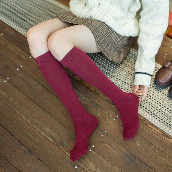 women socks stockings long knee socks female fashion spring autumn thermal girl students solid simple socks high quality, Black;white
women socks stockings long knee socks female fashion spring autumn thermal girl students solid simple socks high quality, Black;white