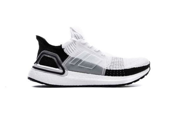 box)new 2019 a+++ black/white ub multicolor ultra 5.0 running shoes men women sports shoes primeknit sneaker size 36-45
box)new 2019 a+++ black/white ub multicolor ultra 5.0 running shoes men women sports shoes primeknit sneaker size 36-45