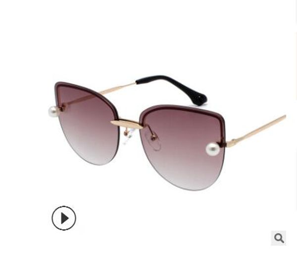 2019 new ladies personality irregular multilateral rimlerful trend sunglasses, White;black
2019 new ladies personality irregular multilateral rimlerful trend sunglasses, White;black