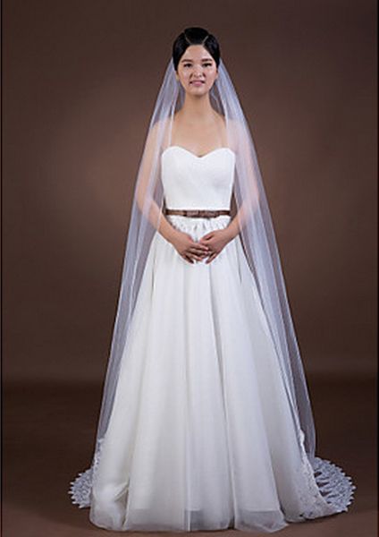 fashional popular one-tier lace applique edge chapel length white ivory wedding veil meidingqianna brand bridal veil with an alloy comb, Black
fashional popular one-tier lace applique edge chapel length white ivory wedding veil meidingqianna brand bridal veil with an alloy comb, Black