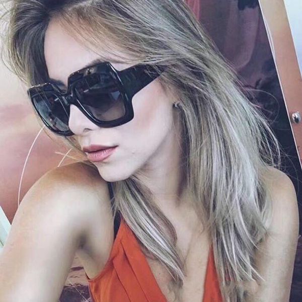 популярные солнцезащитные очки люксовые женщины бренд квадратный летний стиль полный кадр высочайшее качество защита от уф-смешанных цветов, White;black
популярные солнцезащитные очки люксовые женщины бренд квадратный летний стиль полный кадр высочайшее качество защита от уф-смешанных цветов, White;black