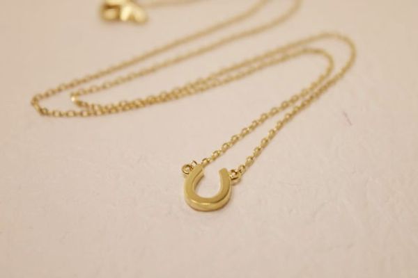1 u shaped alphabet necklace letter pendant horseshoe geometry curved half garden fashion lucky women jewelry i love you, Silver
1 u shaped alphabet necklace letter pendant horseshoe geometry curved half garden fashion lucky women jewelry i love you, Silver