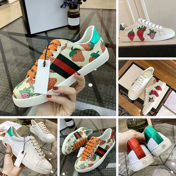 fashion luxury designer women shoes triple s whiter running low sneakers outdoor jogging training fashion party size 35-40
fashion luxury designer women shoes triple s whiter running low sneakers outdoor jogging training fashion party size 35-40