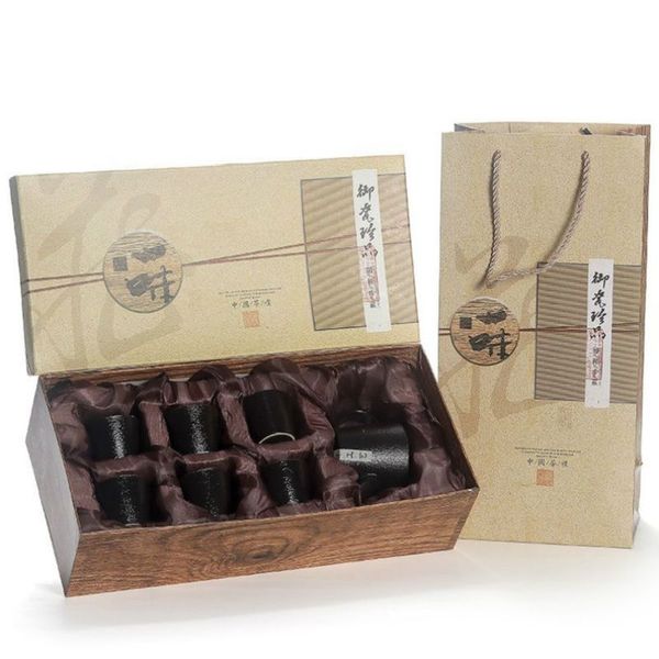 комплект new travel bag китайский kung fu tea гайвань чайника чашки справедливой кружки наборы чая путешествия teaware наборы drinkware бесп
комплект new travel bag китайский kung fu tea гайвань чайника чашки справедливой кружки наборы чая путешествия teaware наборы drinkware бесп