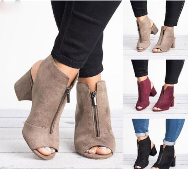 new plus size woman wedge buckles fish mouth sandals gladiator women sandals mid thick heel sandals 3colors, Black
new plus size woman wedge buckles fish mouth sandals gladiator women sandals mid thick heel sandals 3colors, Black