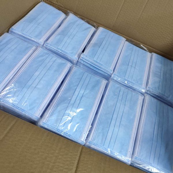 ce dhl mass stock safety 3 layer nonwoven 50pcs disposable face mask earloop from china
ce dhl mass stock safety 3 layer nonwoven 50pcs disposable face mask earloop from china