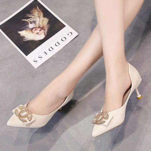 single shoes female pointed casual mary jane wild fashion retro british style korean version 2020 spring new deconce, Black
single shoes female pointed casual mary jane wild fashion retro british style korean version 2020 spring new deconce, Black