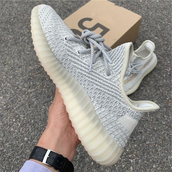 authentic original v2 synth antlia lundmark black reflective static running shoes 3m kanye west bred men women sports sneakers
authentic original v2 synth antlia lundmark black reflective static running shoes 3m kanye west bred men women sports sneakers