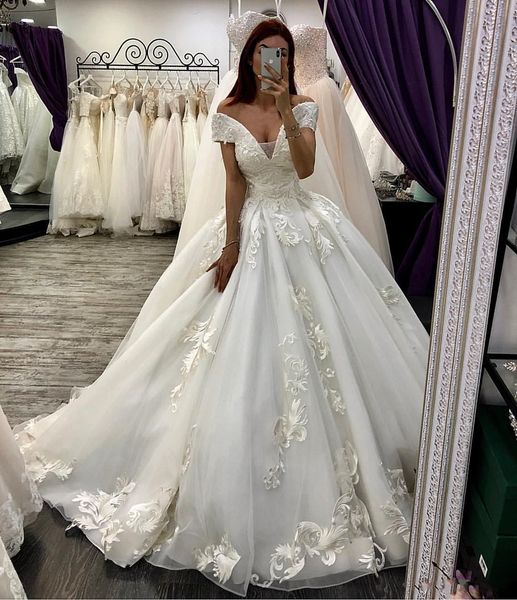 роскошные арабские свадебные платья бальное дубай princess country свадебное платье с плеча аппликация puffy узелок плюс размер свадебные пл, White
роскошные арабские свадебные платья бальное дубай princess country свадебное платье с плеча аппликация puffy узелок плюс размер свадебные пл, White