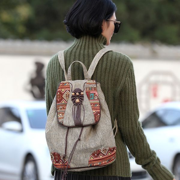 2020 new retro national wind backpack personalized backpack travel characteristic school bag
2020 new retro national wind backpack personalized backpack travel characteristic school bag