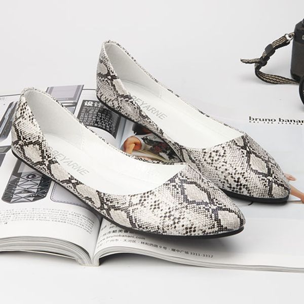 fashion leisure women flats spring autumm pointed toe casual slip-on loafers leopard shallow casual single shoes, Black
fashion leisure women flats spring autumm pointed toe casual slip-on loafers leopard shallow casual single shoes, Black