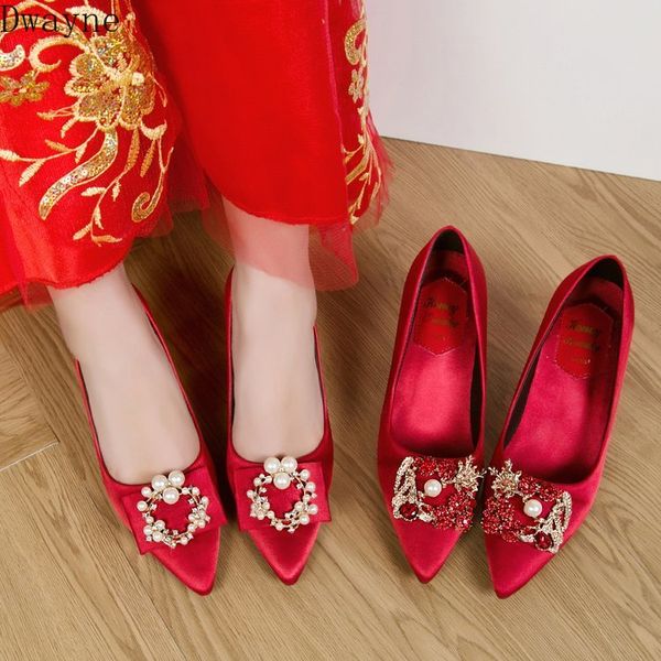 pregnant women bride wedding shoes ladies square heel pointed high heels pearl silk satin single shoes elegant womens pumps 7 cm, Black
pregnant women bride wedding shoes ladies square heel pointed high heels pearl silk satin single shoes elegant womens pumps 7 cm, Black