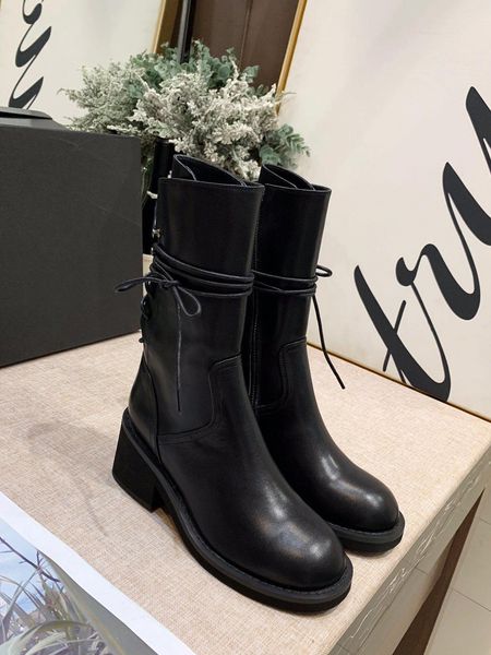 new winter fashionable black and brown fashionablewave locomotive thick luxury boots shoes size 35-40
new winter fashionable black and brown fashionablewave locomotive thick luxury boots shoes size 35-40