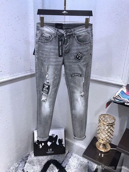 2019 spring tear hole design jeans simple straight motorcycle riding jeans new distressed hole design slim trousers, Blue
2019 spring tear hole design jeans simple straight motorcycle riding jeans new distressed hole design slim trousers, Blue