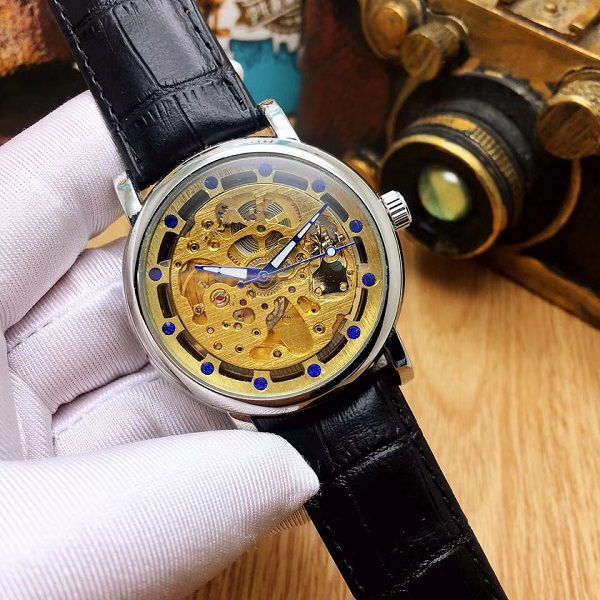 2020 new leisure style mechanical watches brand luxury fashion men's watch men or women steel leather watch big bang pt watch, Slivery;brown
2020 new leisure style mechanical watches brand luxury fashion men's watch men or women steel leather watch big bang pt watch, Slivery;brown