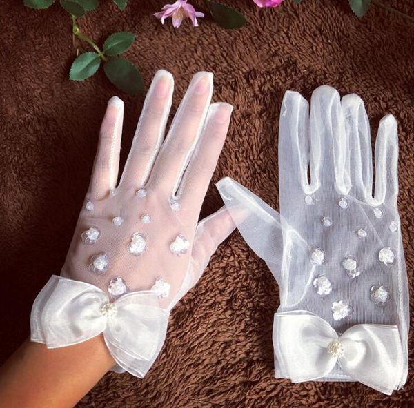 women' elegant pearl beaded perspective short mesh gloves female sunscreen white lace driving glove r1732, Blue;gray
women' elegant pearl beaded perspective short mesh gloves female sunscreen white lace driving glove r1732, Blue;gray