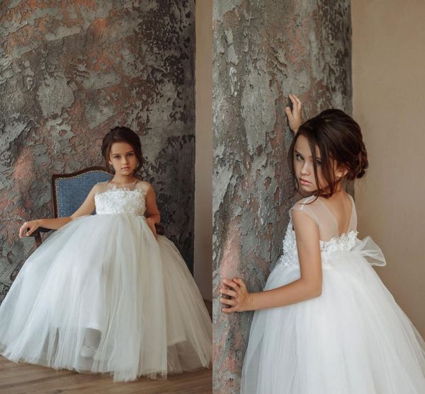white lace flower girl dress cute appliqued open back princess girl birthday party gown girl formal wedding dresses, White;blue
white lace flower girl dress cute appliqued open back princess girl birthday party gown girl formal wedding dresses, White;blue