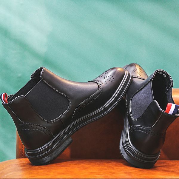 british style men leisure boots cow leather brogue shoes carved bullock shoe slip on ankle boot chaussure homme bota man, Black
british style men leisure boots cow leather brogue shoes carved bullock shoe slip on ankle boot chaussure homme bota man, Black