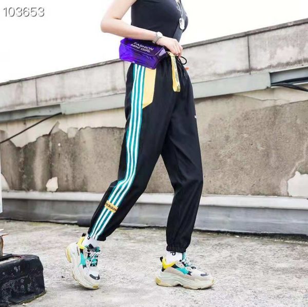 2020 new designer track pants side stripe drawstring trousers brand sport sweat pants mens designer jogger track pants fashion, Black
2020 new designer track pants side stripe drawstring trousers brand sport sweat pants mens designer jogger track pants fashion, Black